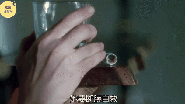 美女老师被学生爆操的相关介绍