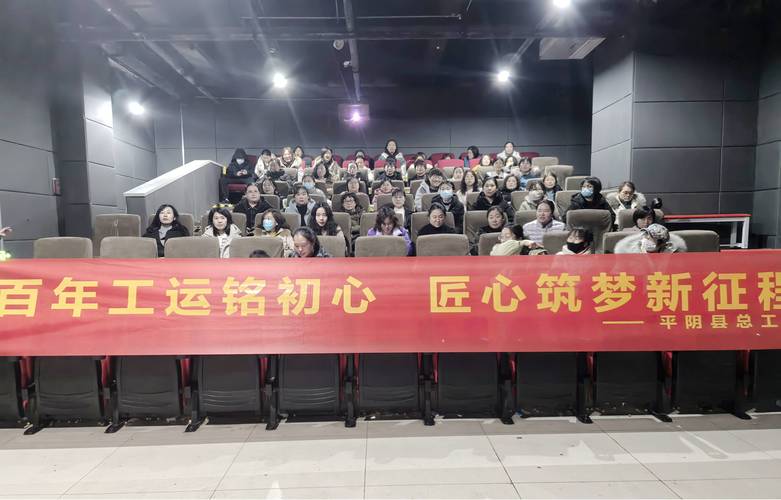 啪啪气质人妻的相关介绍