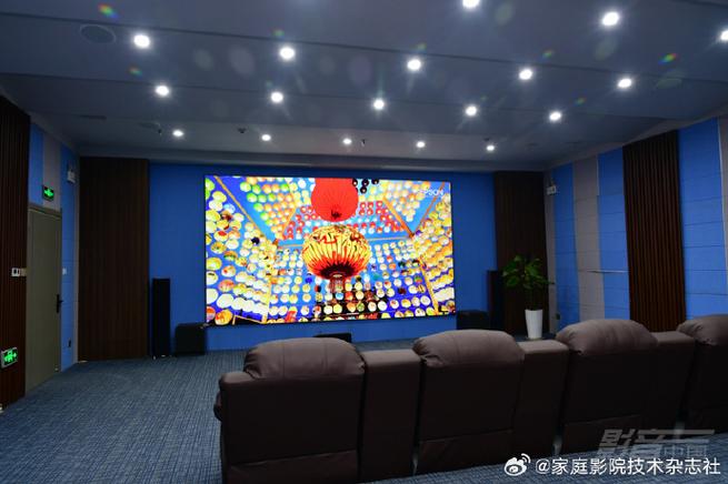 美女逼被人操的相关介绍
