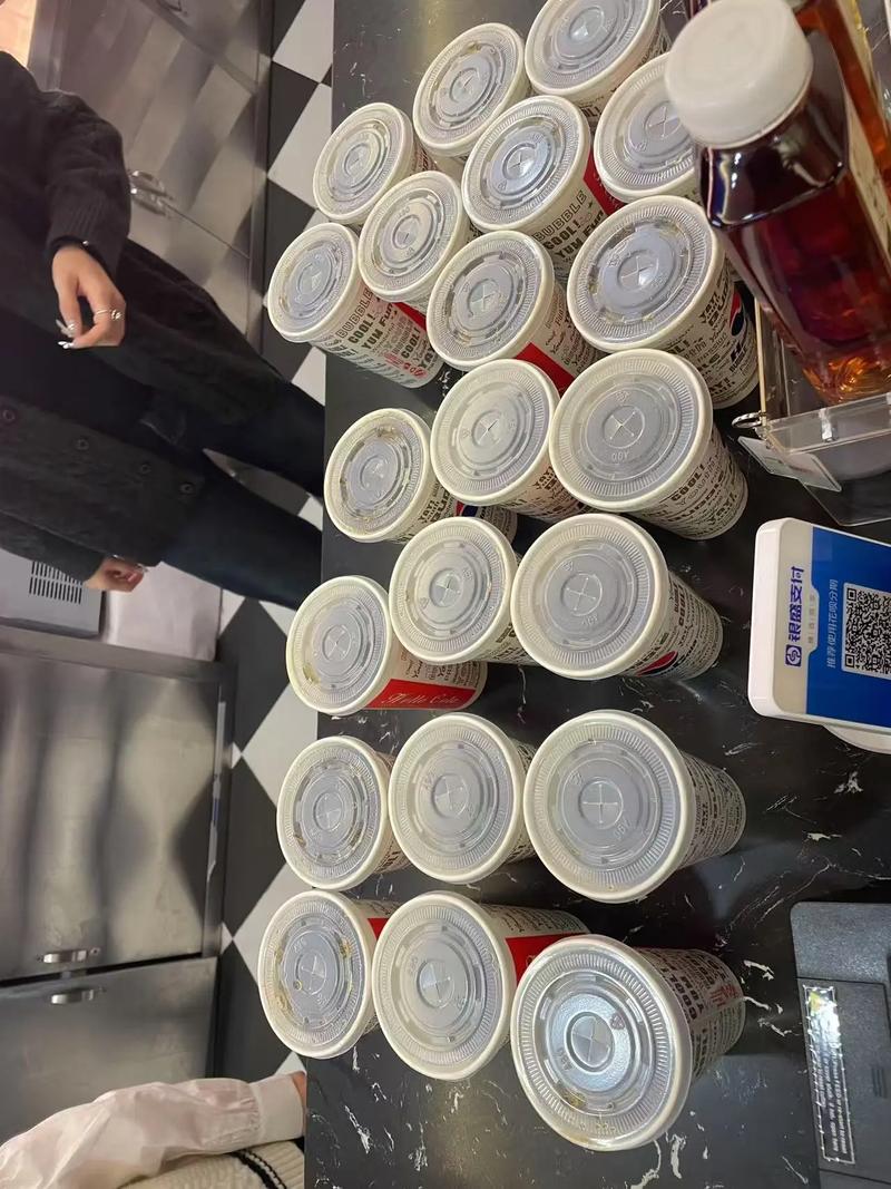 亚洲少妇30p的相关介绍