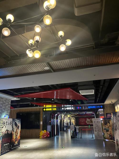 18禁在线精品的相关介绍