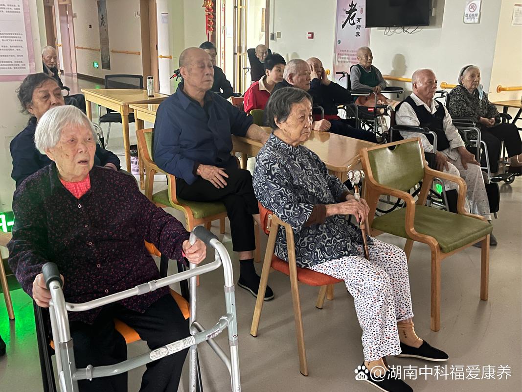 动漫黑丝av的相关介绍