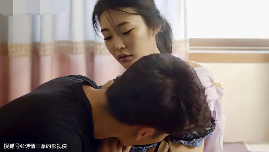女人好色看那里的相关介绍