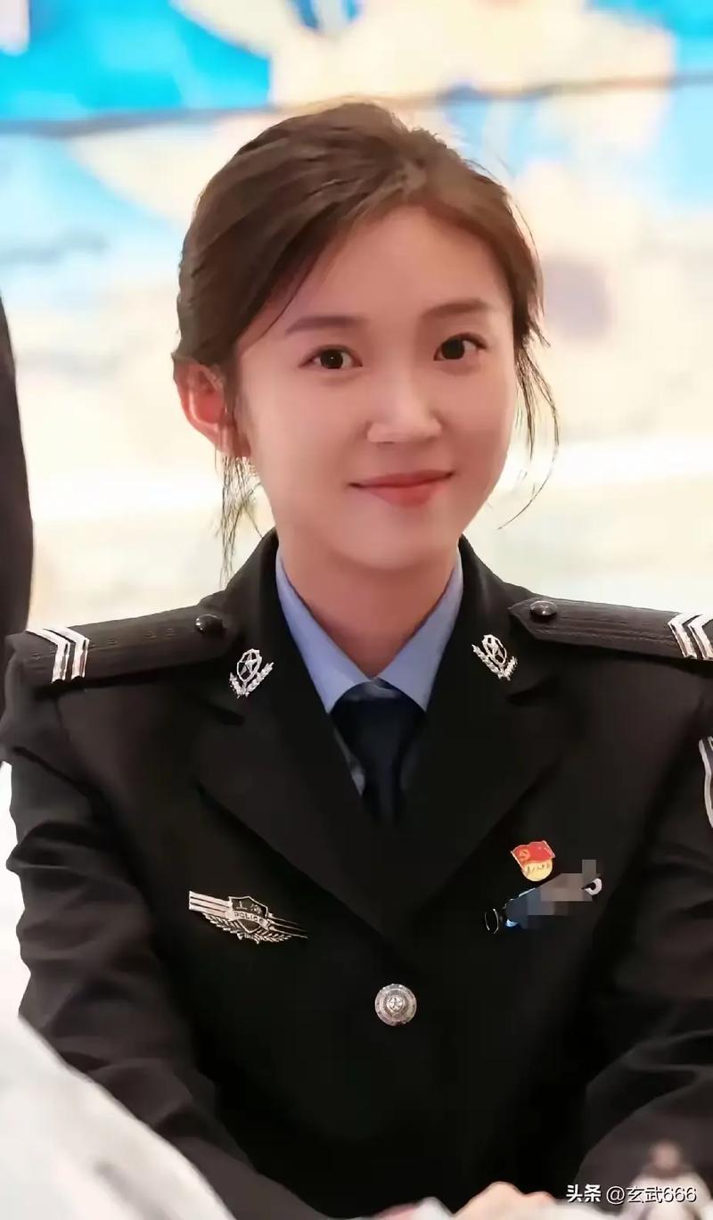 老师操女生的相关介绍