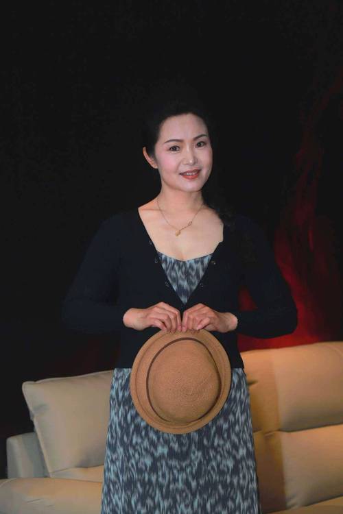 老男人影院的相关介绍