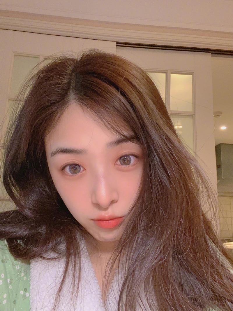 天天做天天爱av少妇的相关介绍