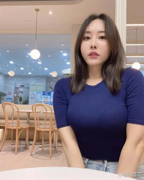 骚小妹影院的相关介绍