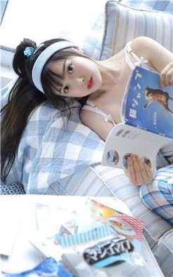 老师悄悄舔女学生全身视频的相关介绍
