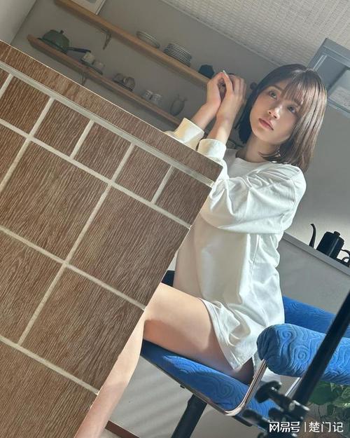 国产熟女av黄色片的相关介绍