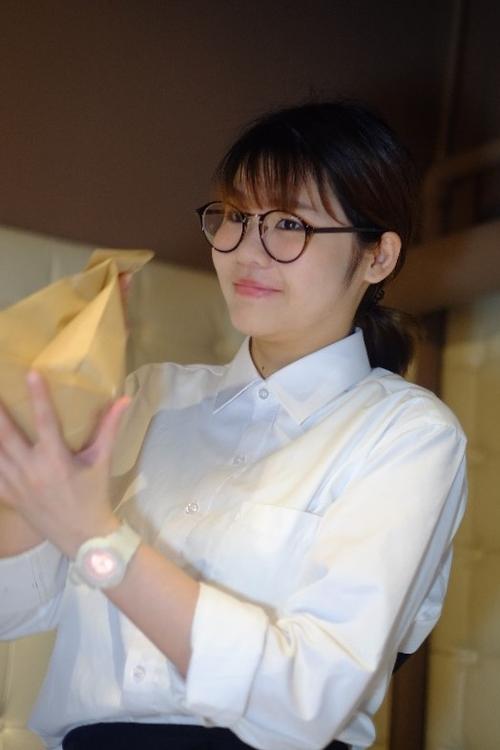 老湿电影院在线看的相关介绍