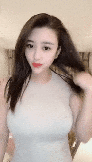 国产美女操出白浆的相关介绍