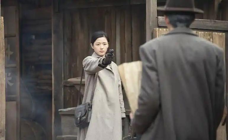 乱中年女人av一区二区的相关介绍