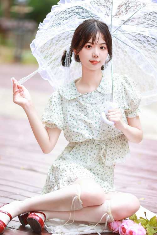 人妻大奶少妇的相关介绍