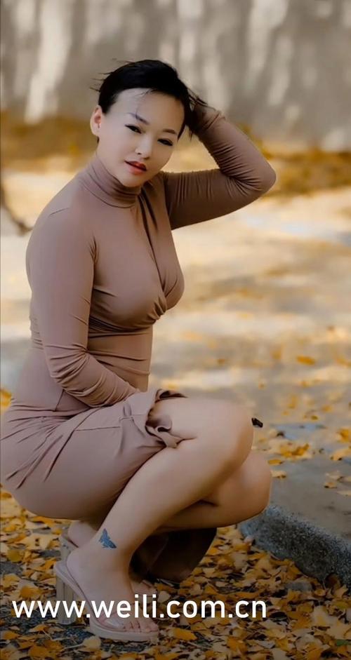 国产精品美女久久久久av毛片的相关介绍