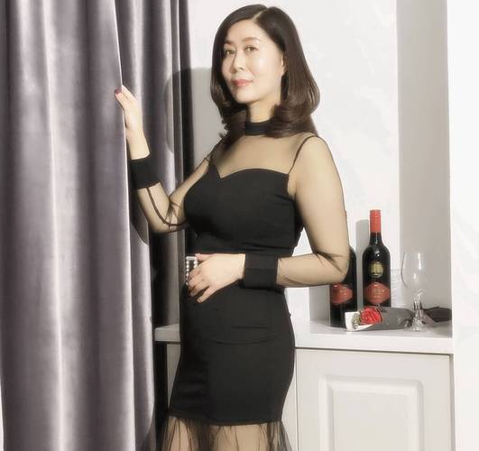 少妇av一区二区三区www的相关介绍