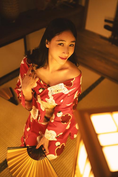 欧美熟妇乱强的相关介绍