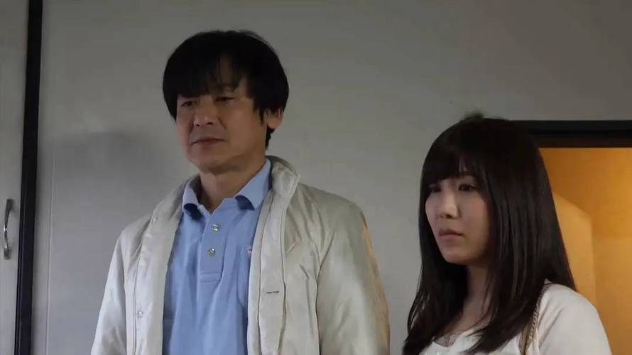 强d女人免费的相关介绍