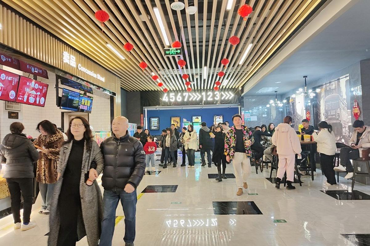 女性分泌物发黄有异味是怎么回事的相关介绍