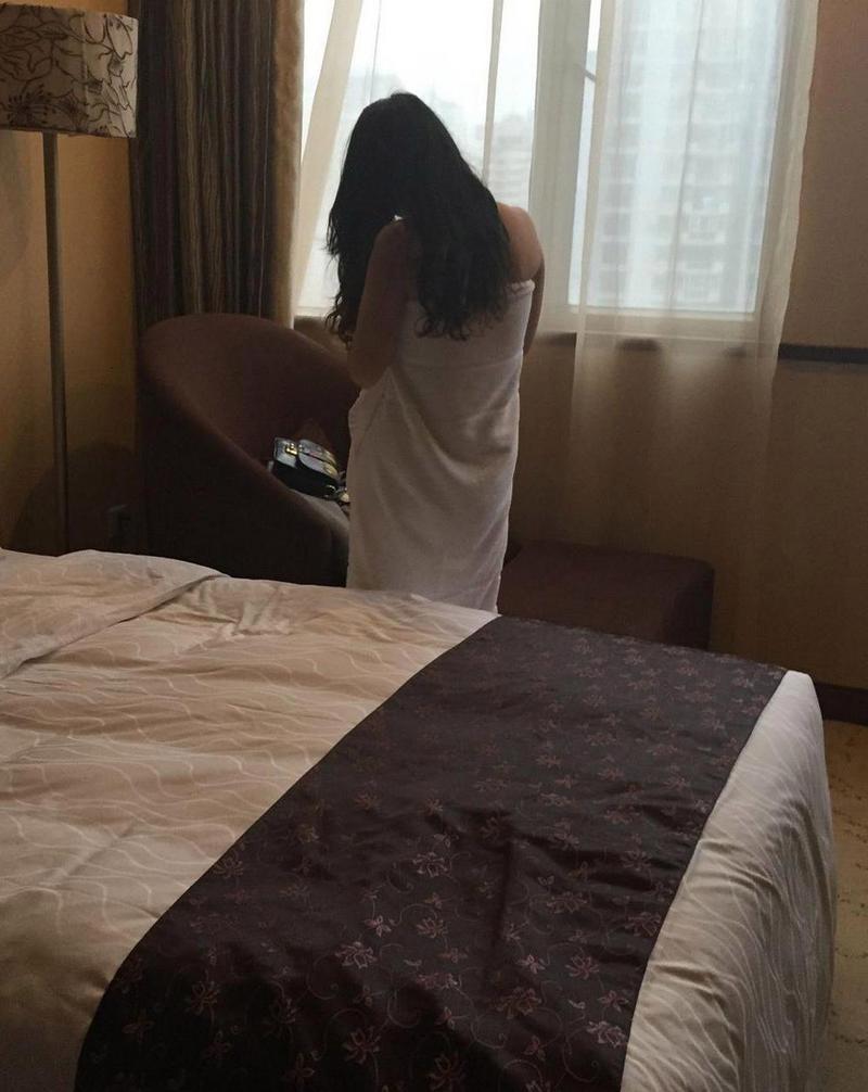 18禁无遮挡在线看的相关介绍
